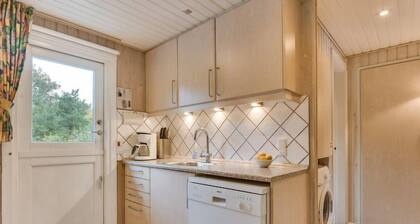 "Arnelung" - 1.9km from the sea by Interhome
