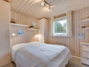 2 bedrooms, WiFi