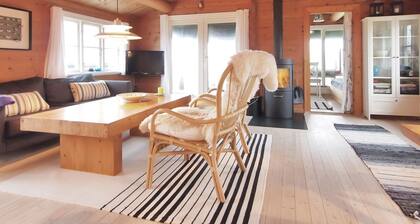"Bibi" - 200m from the sea by Interhome