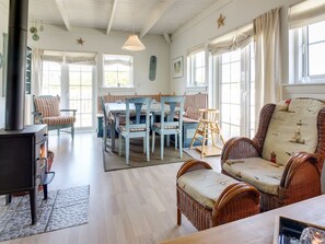 Tv, pejs, dvd-afspiller