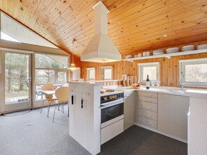 Fridge, microwave, oven, cookware/dishes/utensils - "Alwin" - 2.5km from the sea by Interhome (Blokhus)