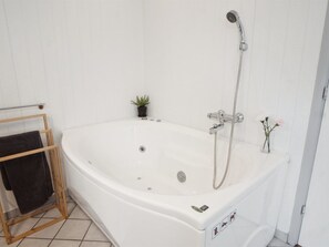 Bathroom - "Haralda" - 300m from the sea by Interhome (Haderslev)
