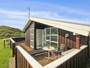 Outdoor dining - "Larisa" - 250m from the sea by Interhome (Saltum)