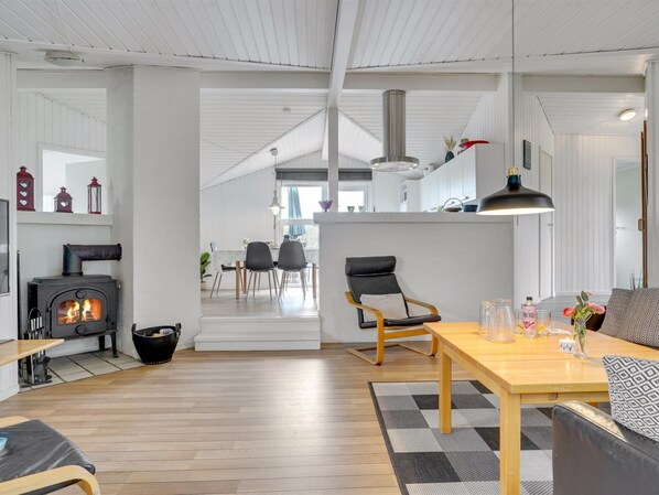 Interior - "Larisa" - 250m from the sea by Interhome (Saltum)