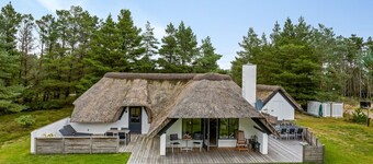 "Lilo" - 1km from the sea by Interhome