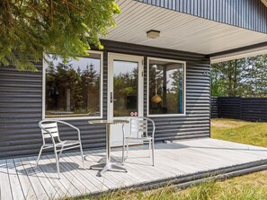 Outdoor dining - "Andria" - 300m from the sea by Interhome (Hals)