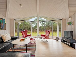 Fernseher, DVD-Player