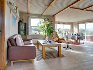 TV, fireplace - "Dana" - 290m from the sea by Interhome (Saltum)