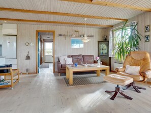 Tv och eldstad