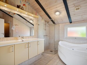 Bathroom - "Inge" - 300m from the sea by Interhome (Haderslev)