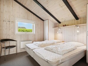 3 bedrooms, WiFi - "Inge" - 300m from the sea by Interhome (Haderslev)