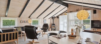 "Inge" - 300m from the sea by Interhome