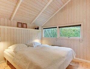 3 bedrooms, WiFi