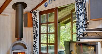 "Gail" - 400m to the fjord by Interhome
