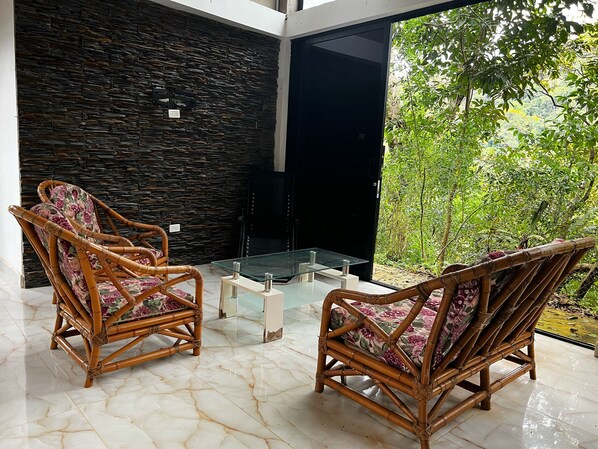 Interior - Hermosa casa en San Rafael  (San Rafael)