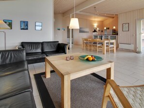 Tv, pejs, dvd-afspiller