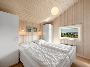 3 bedrooms, internet