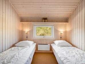 3 bedrooms, internet