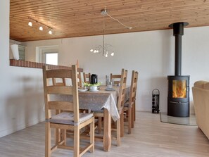 Dining - "Dorothea" - 450m to the fjord by Interhome (Hvide Sande)