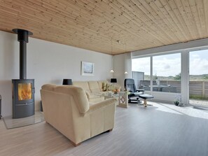 TV, fireplace - "Dorothea" - 450m to the fjord by Interhome (Hvide Sande)