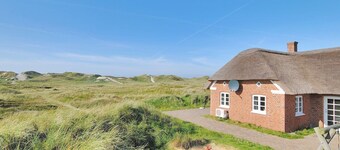 "Skuli" - 200m from the sea by Interhome