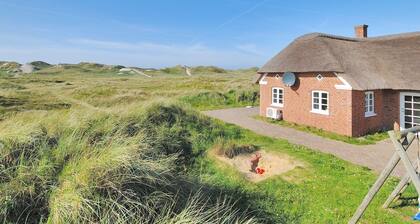 "Skuli" - 200m from the sea by Interhome