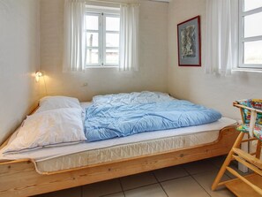 5 bedrooms, WiFi