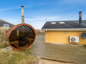 Property grounds - "Malgest" - 100m from the sea by Interhome (Hvide Sande)