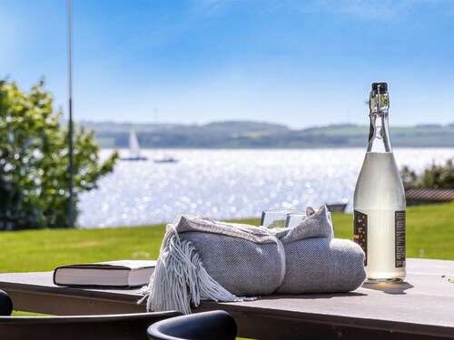 "Kara" - 100m to the fjord by Interhome