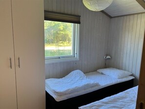 3 bedrooms, internet