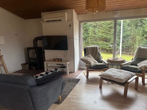 TV, fireplace - "Gerret" by Interhome (Bryrup)