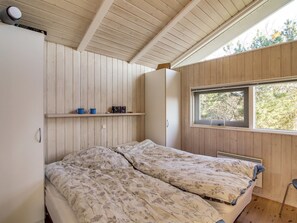 3 bedrooms, Internet