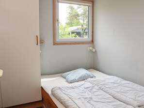 4 間睡房、上網