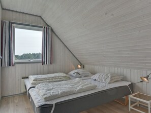 5 bedrooms, WiFi