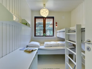 4 chambres, accès à Internet