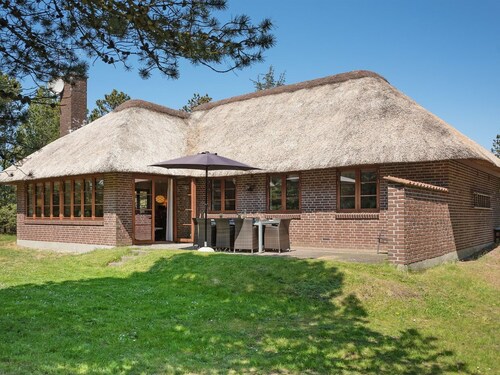 "Satzur" - 800m from the sea by Interhome