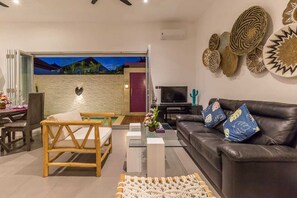 Fernseher, DVD-Player