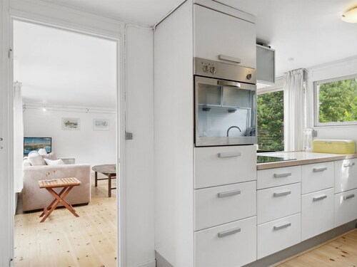 "Hannelore" - 700m from the sea by Interhome