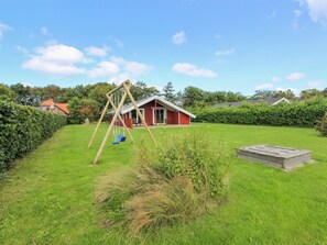 Children’s area - "Throkil" - 450m to the fjord by Interhome (Hemmet)