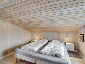 4 bedrooms, Internet