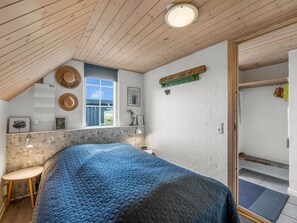 3 bedrooms, WiFi