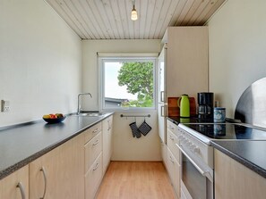 Fridge, microwave, oven, cookware/dishes/utensils