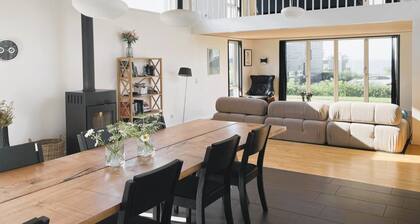 "Lyly" - 100m from the sea by Interhome