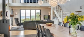 "Lyly" - 100m from the sea by Interhome