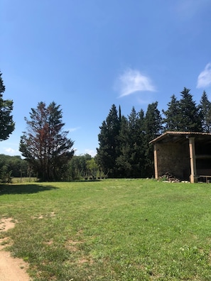 Property grounds - Can Torrelles, Masía Rural en Riudarenes Ideal Para Grupos y ¡petfriendly! (Riudarenes)