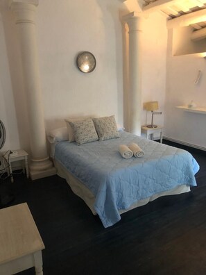 6 habitaciones, cuna de viaje, wifi gratis y ropa de cama 