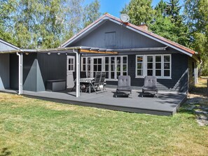 Outdoor dining - "Agneta" - 750m from the sea by Interhome (Hadsund)