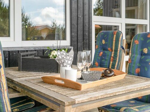 "Ivar" - 900m from the sea by Interhome