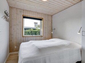 3 bedrooms, internet