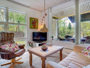 TV, fireplace - "Eweline" - 75m from the sea by Interhome (Gedser)